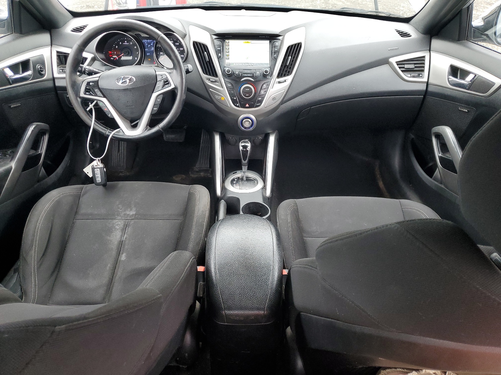 KMHTC6AD4HU315795 2017 Hyundai Veloster