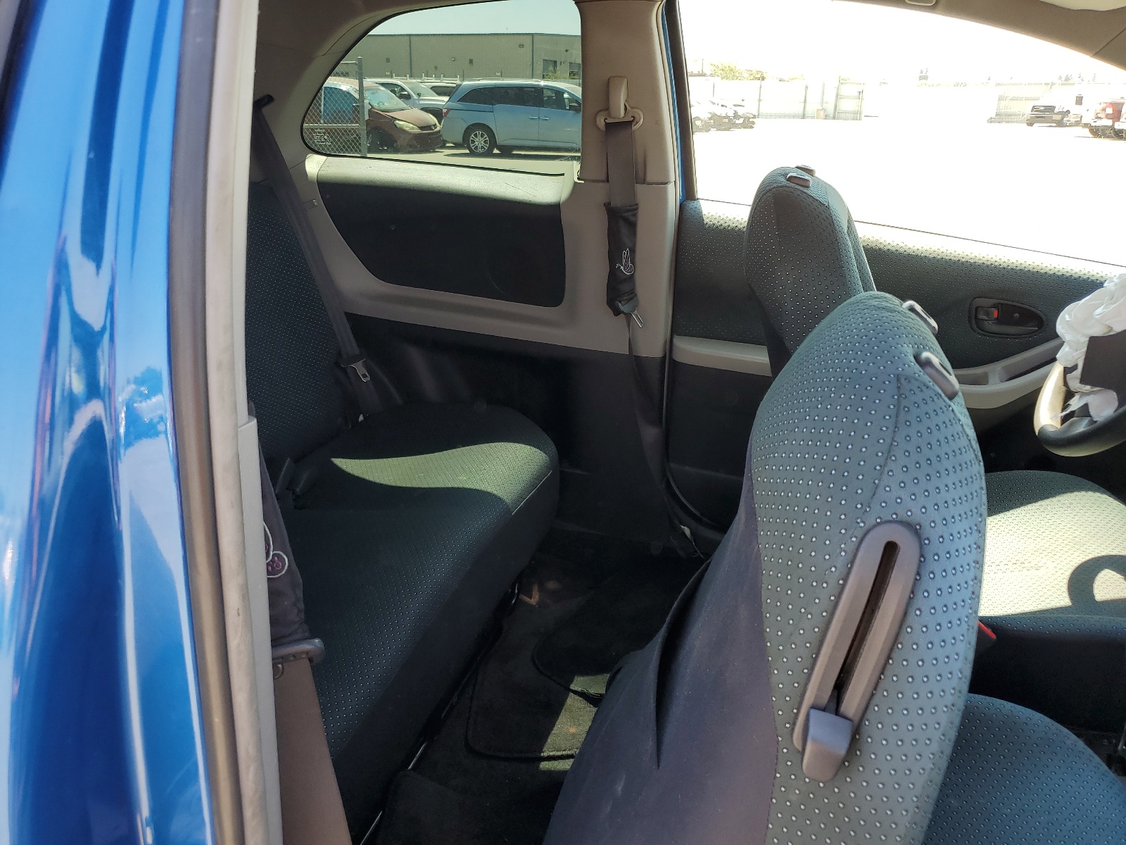 JTDJT923085220373 2008 Toyota Yaris