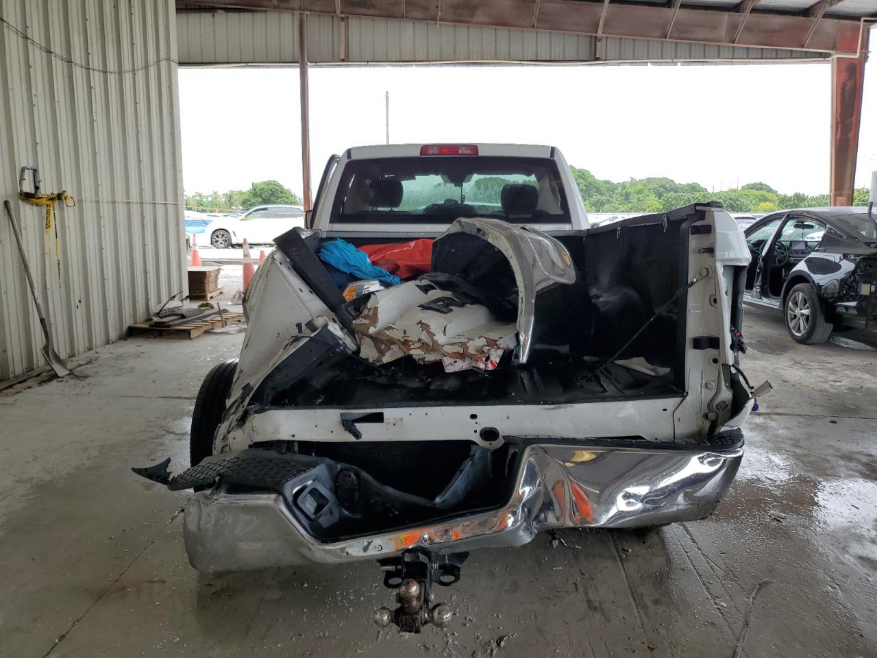 2019 Ram 1500 Classic Tradesman VIN: 3C6JR6DT9KG546755 Lot: 61724324