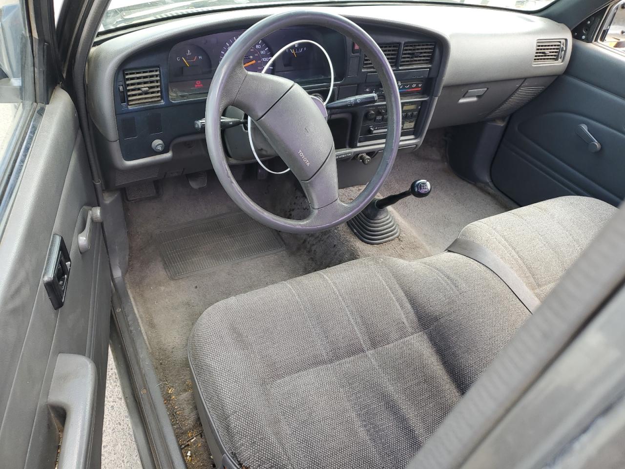 1989 Toyota Pickup 1/2 Ton Short Wheelbase Dlx VIN: JT4RN81P1K0015760 Lot: 63541714