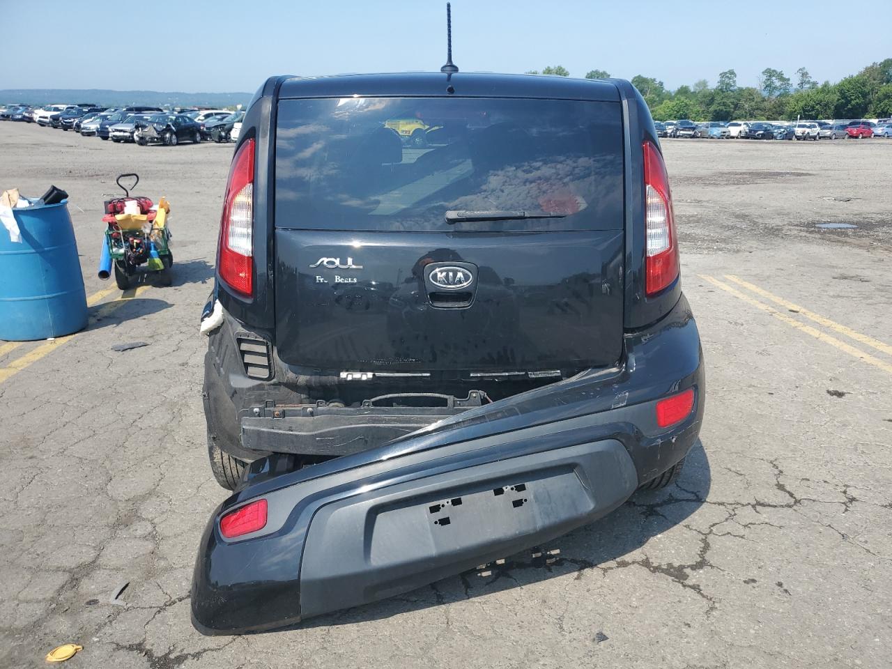 2012 Kia Soul VIN: KNDJT2A50C7747112 Lot: 63092574