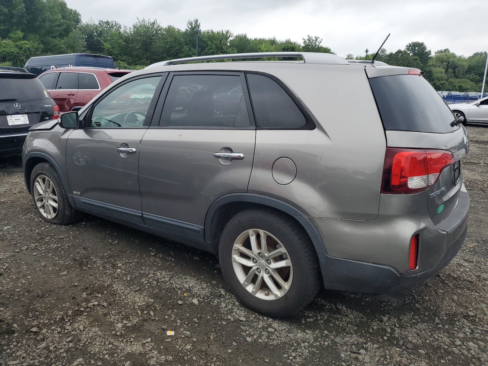 2014 Kia Sorento Lx vin: 5XYKTCA66EG479353