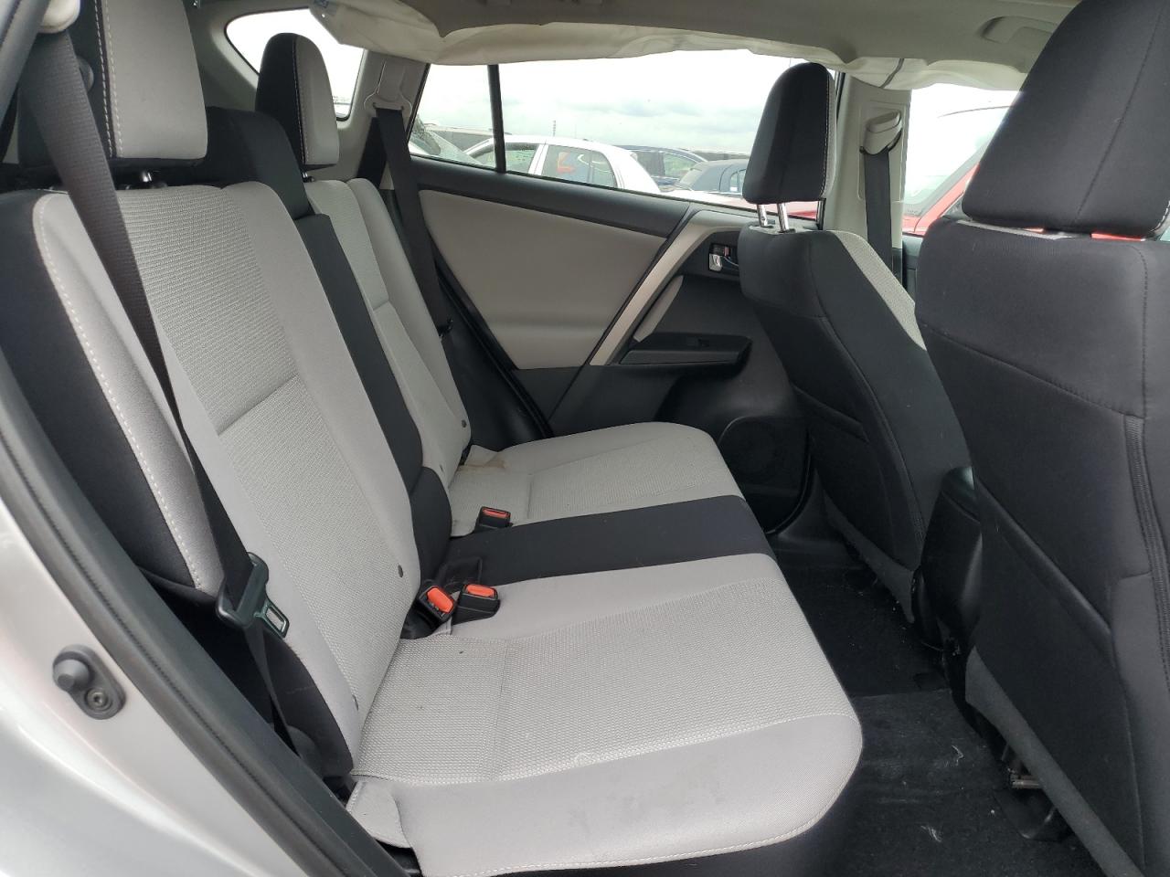 2017 Toyota Rav4 Xle VIN: 2T3RFREV4HW629346 Lot: 62258444