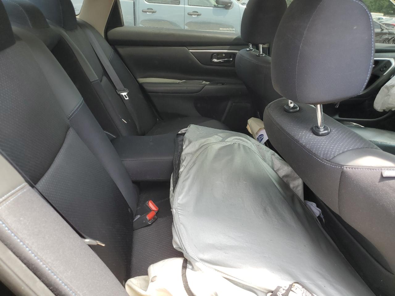 2016 Nissan Altima - Image 10