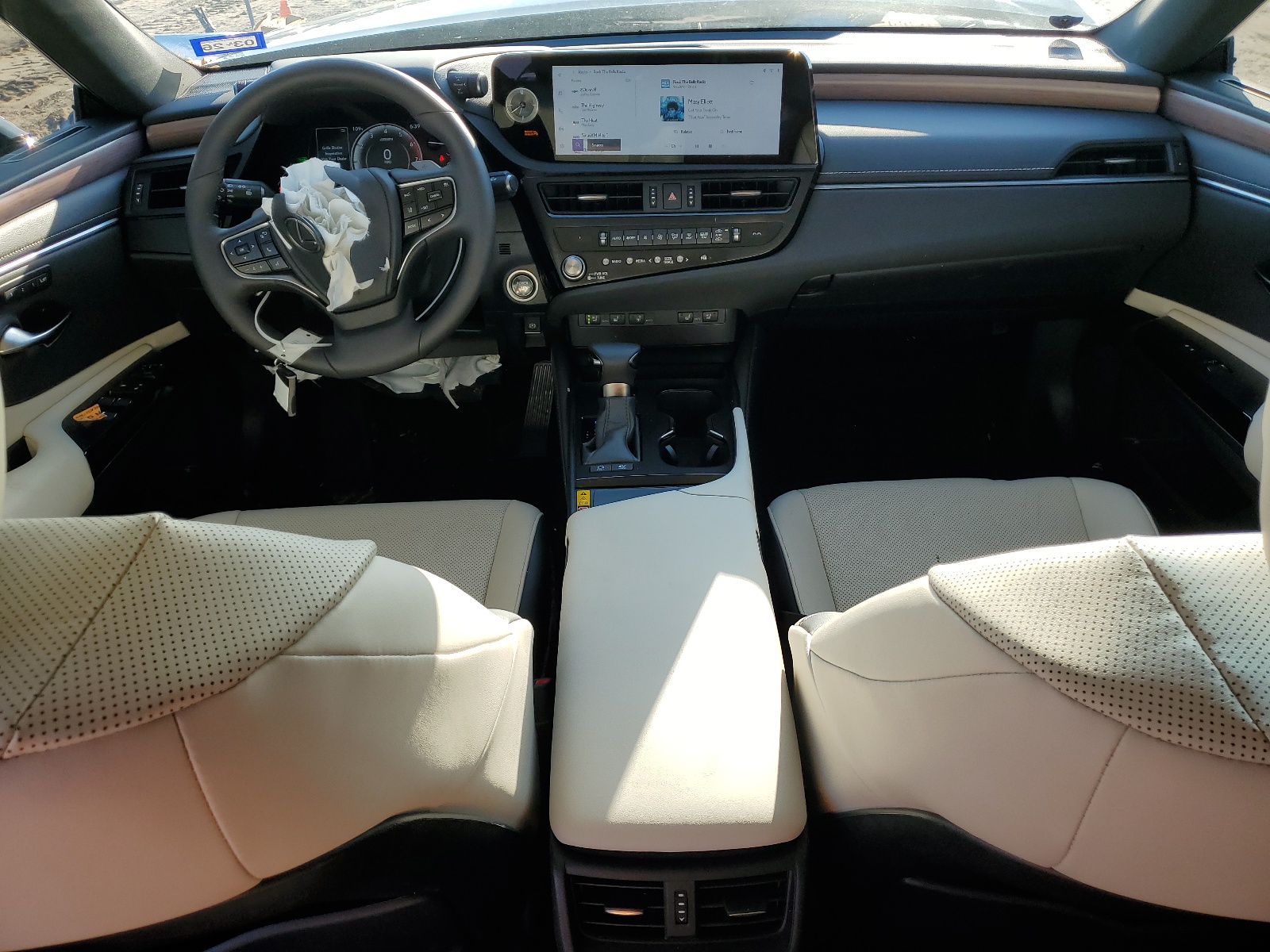 58ADA1C17RU046704 2024 Lexus Es 300H Base