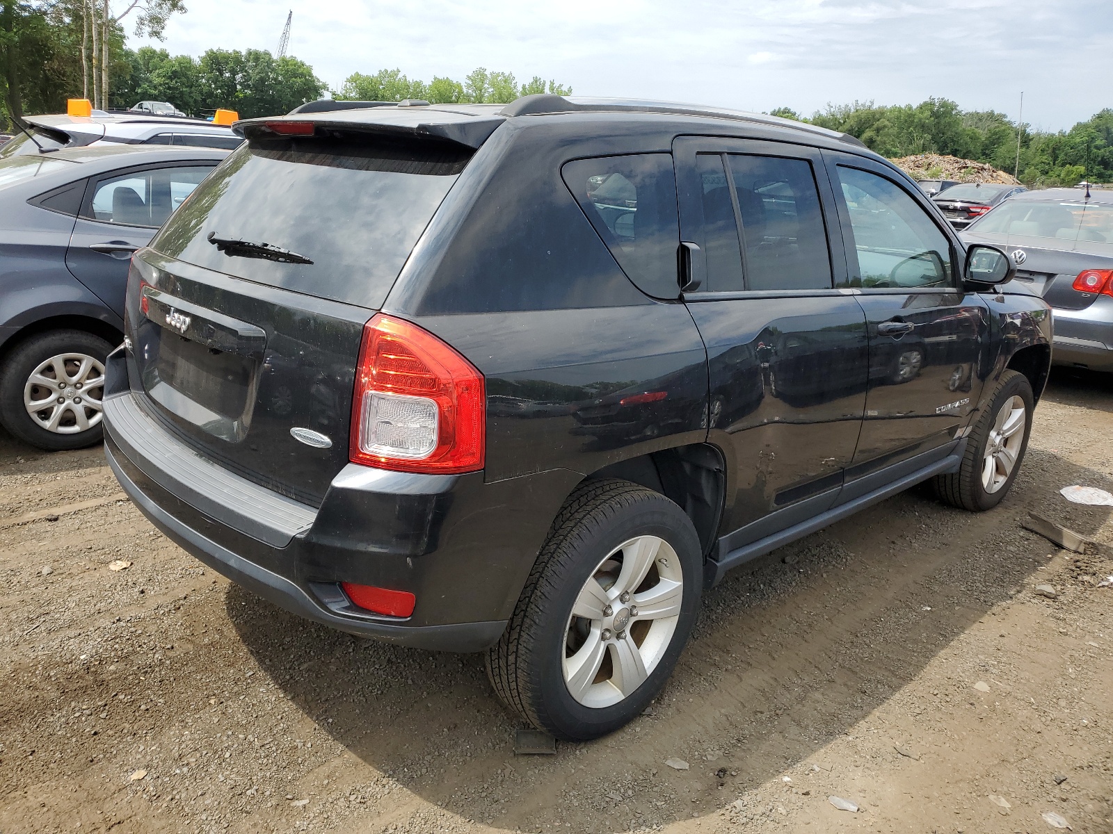 2012 Jeep Compass Latitude vin: 1C4NJDEB8CD604381