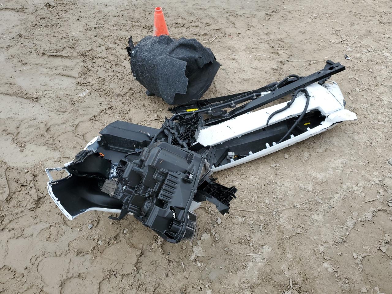 2024 Ford Ranger Xl VIN: 1FTER4BHXRLE18972 Lot: 63965744