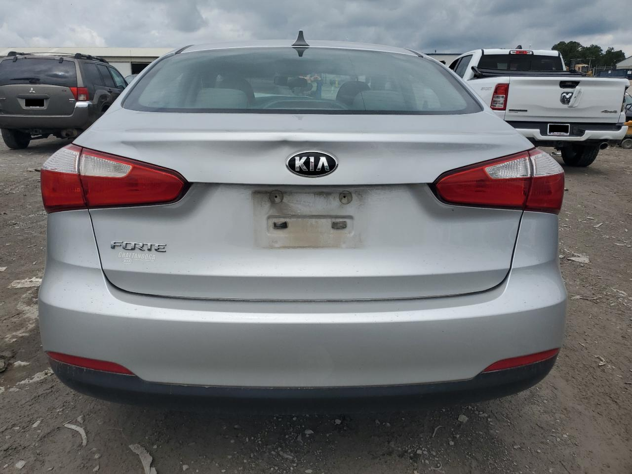 KNAFK4A60G5482459 2016 Kia Forte Lx