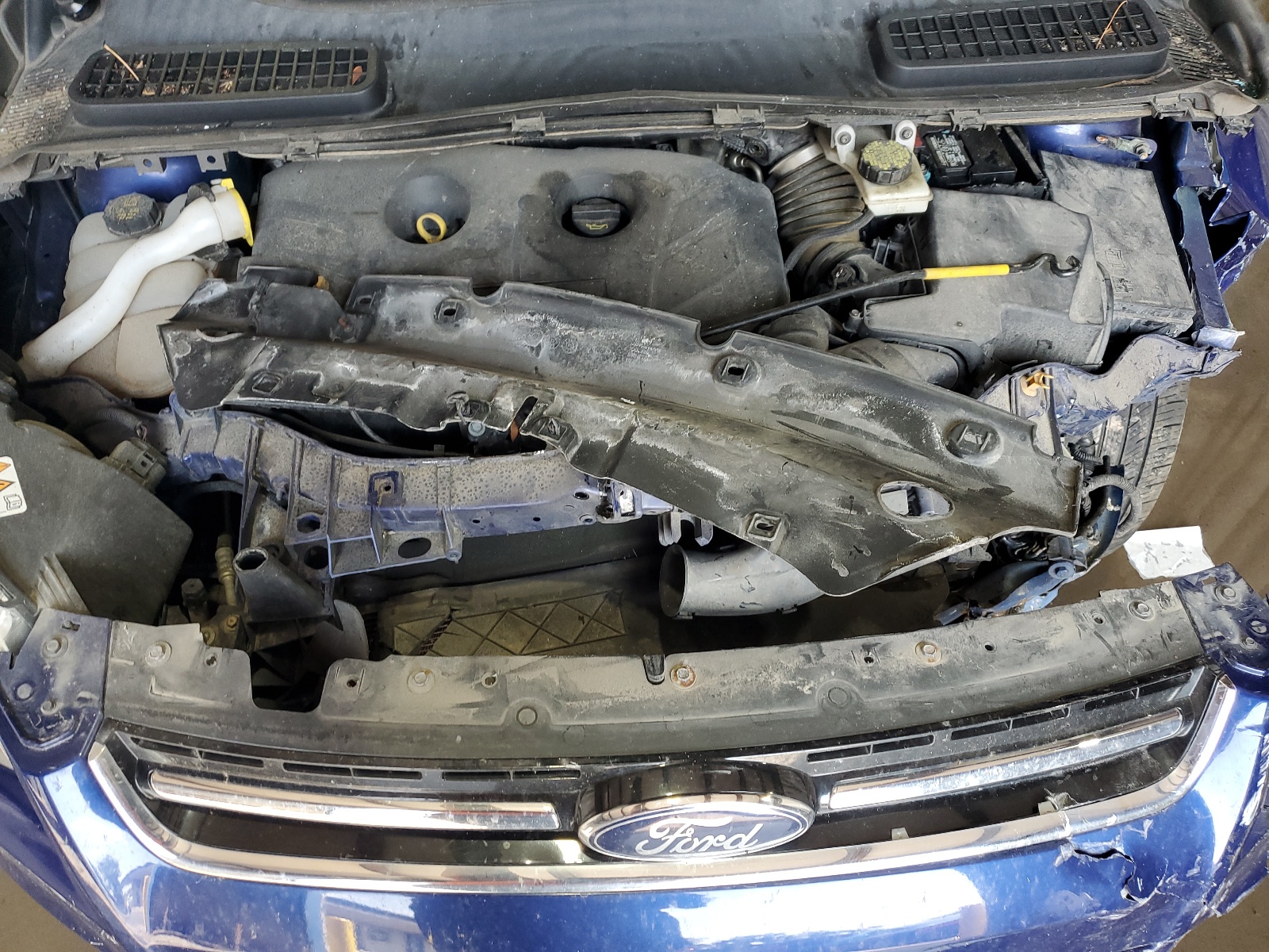 1FMCU0J90EUC43365 2014 Ford Escape Titanium