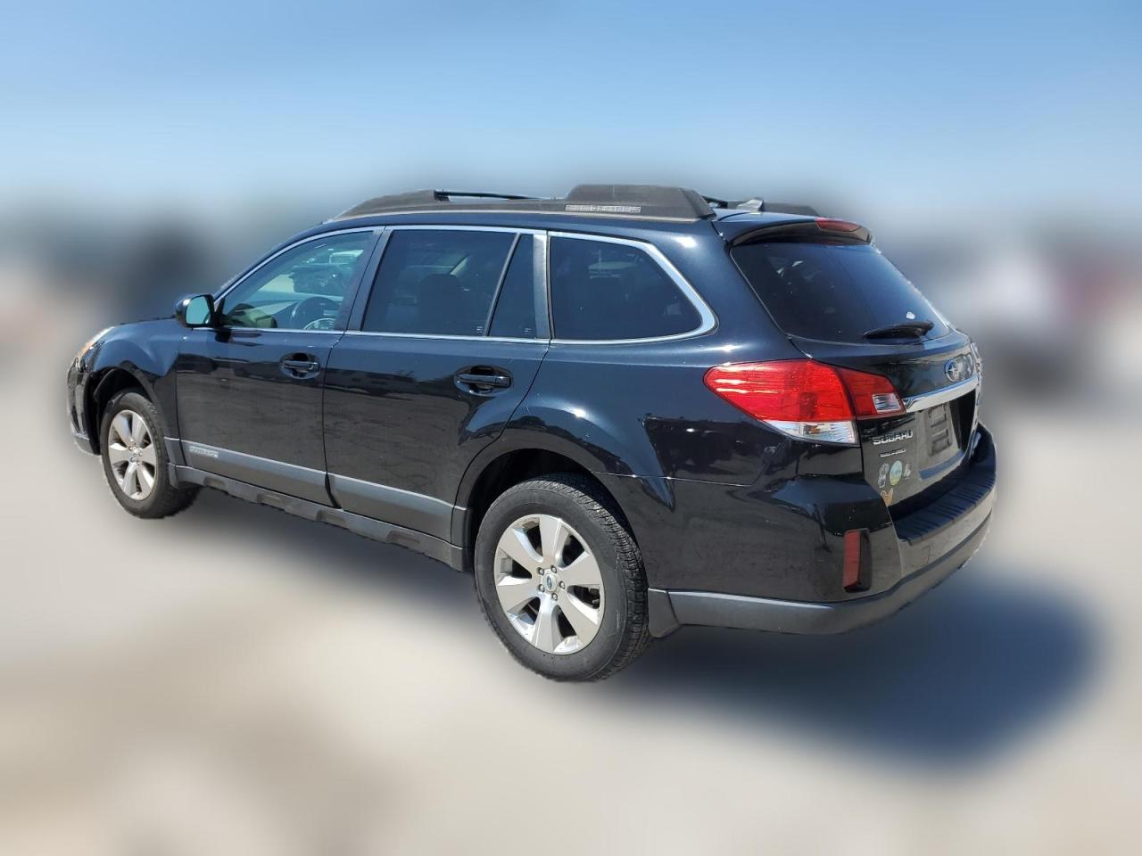 2011 Subaru Outback 3.6R Limited VIN: 4S4BRDLC5B2440973 Lot: 63985024