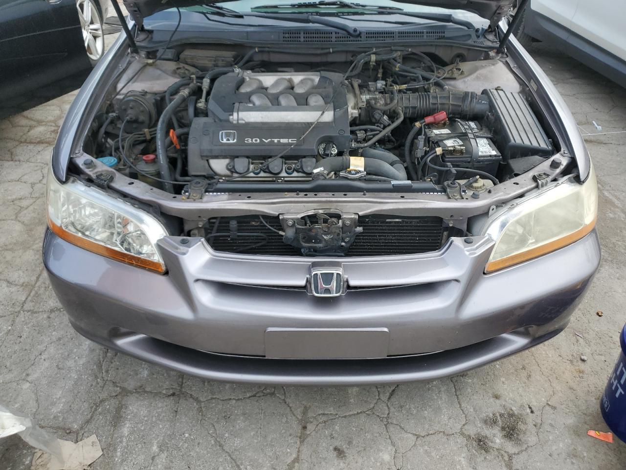 2000 Honda Accord Ex VIN: 1HGCG1656YA048918 Lot: 63838924