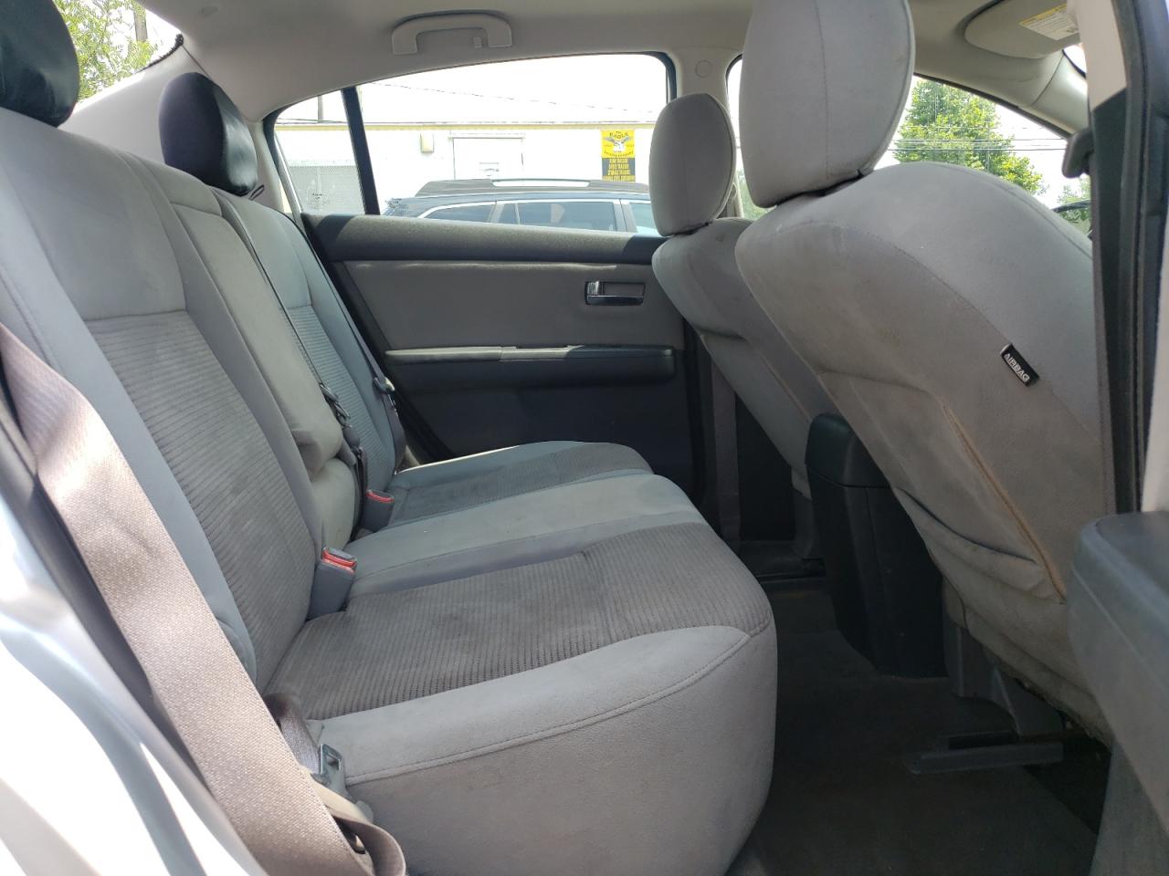 2012 Nissan Sentra - Image 10