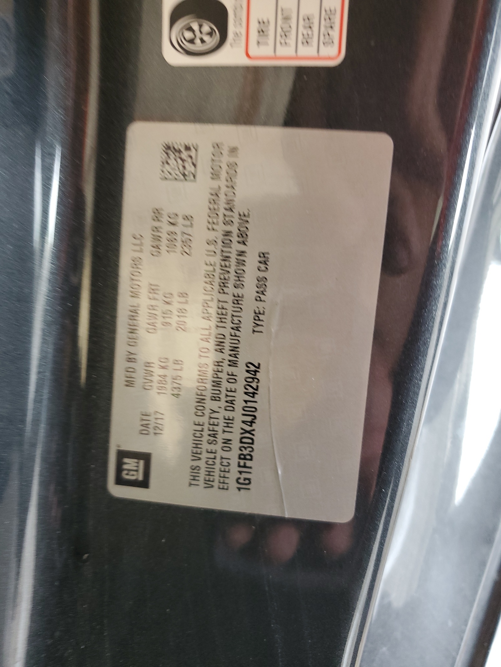 1G1FB3DX4J0142942 2018 Chevrolet Camaro Lt