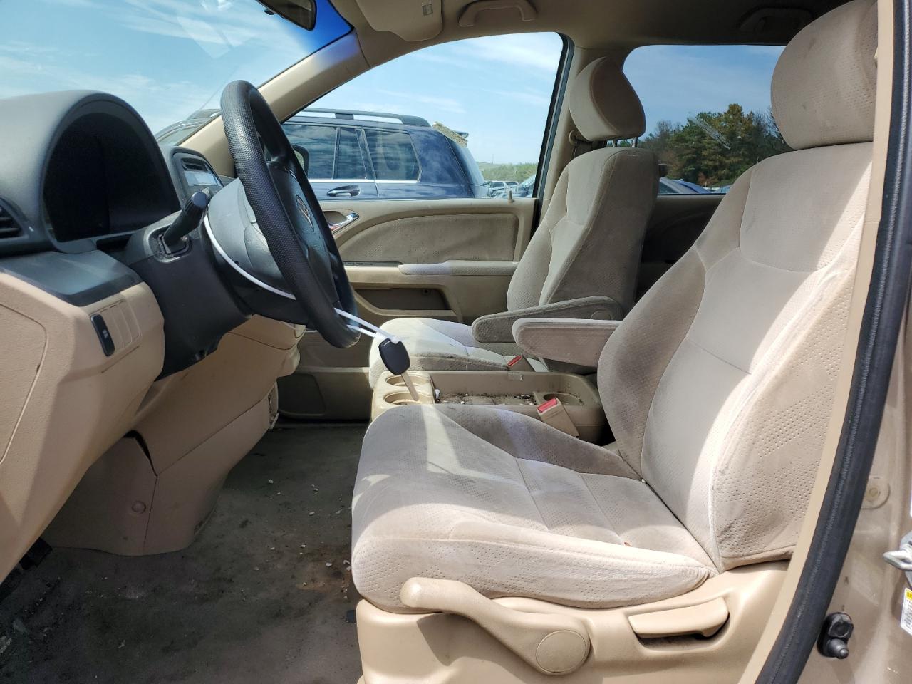 2007 Honda Odyssey Lx VIN: 5FNRL38247B129490 Lot: 63939494