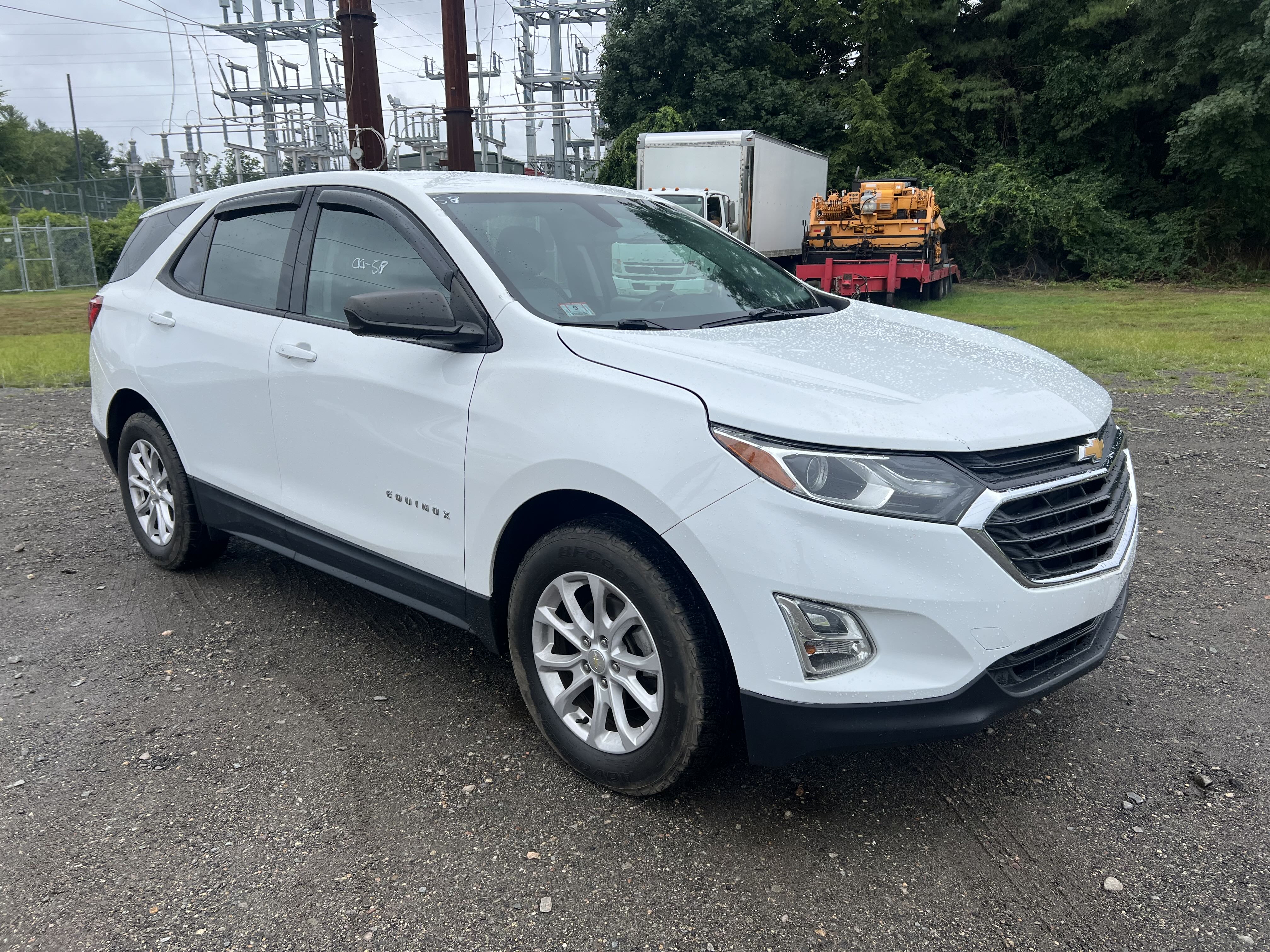 2019 Chevrolet Equinox Ls vin: 3GNAXSEV5KS667116