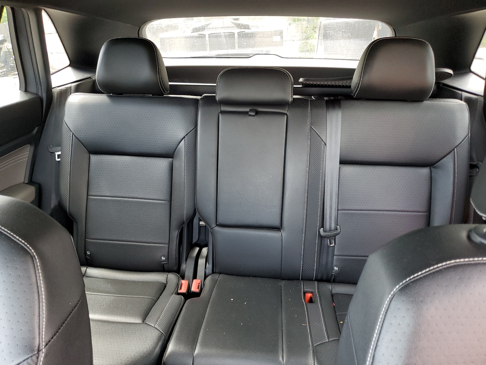 1V2SE2CA3MC235554 2021 Volkswagen Atlas Cross Sport Sel R-Line