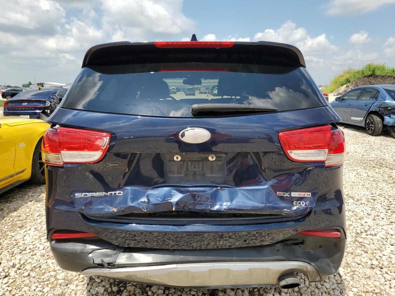 2017 Kia Sorento Ex VIN: 5XYPH4A15HG337176 Lot: 63987704