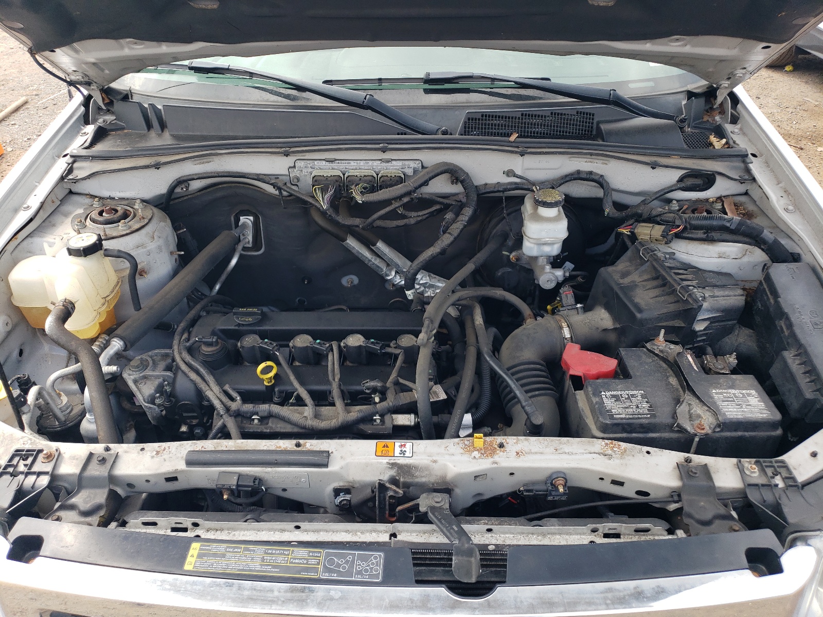 1FMCU9D78AKB10969 2010 Ford Escape Xlt