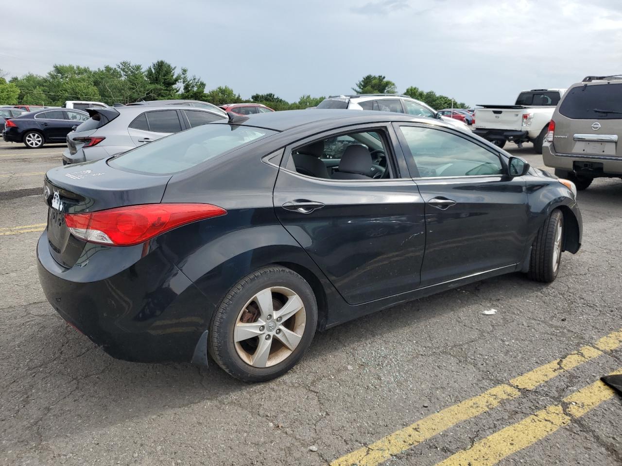 2013 Hyundai Elantra Gls VIN: 5NPDH4AE1DH409502 Lot: 64637364