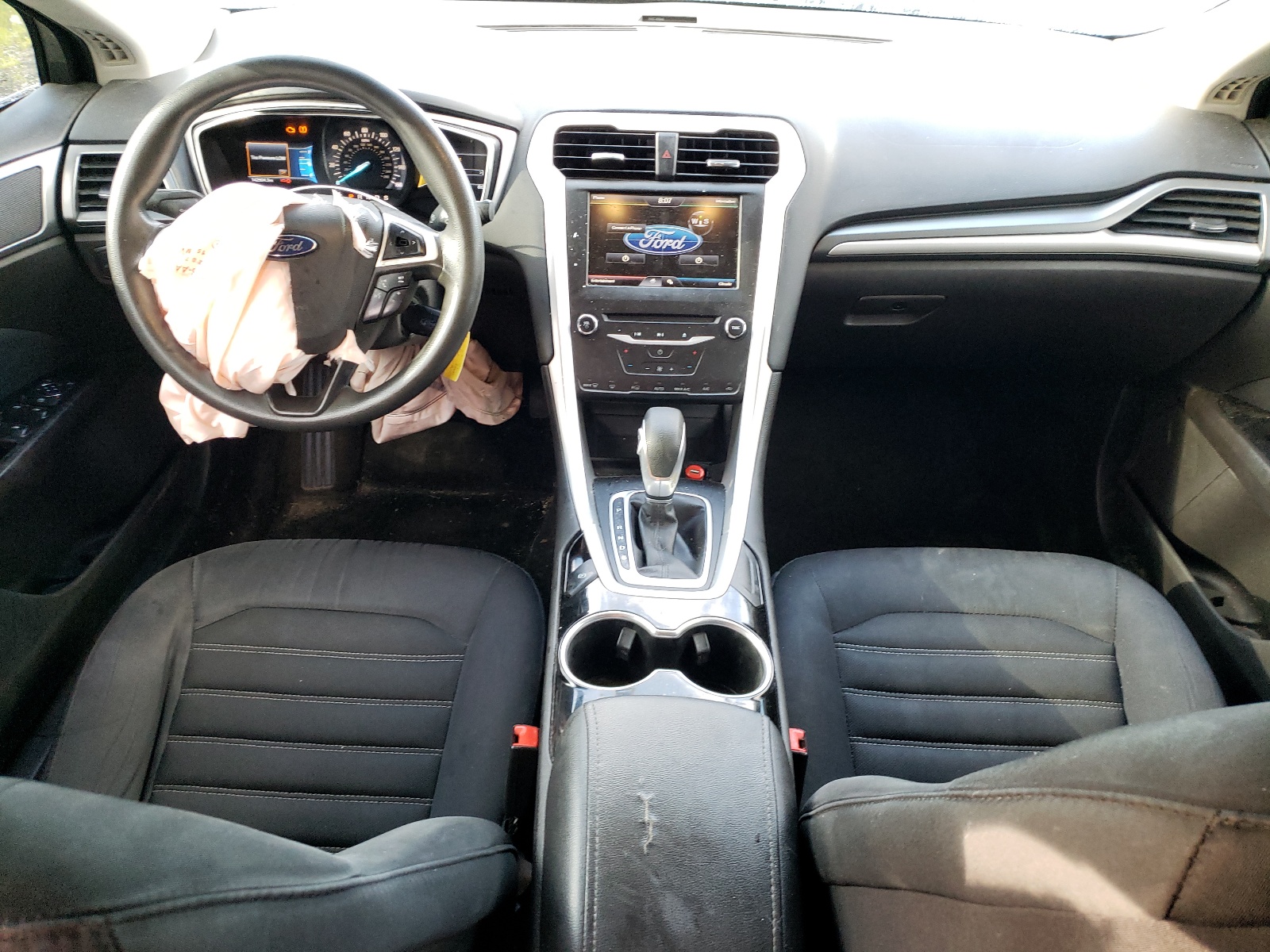 1FA6P0H76F5129269 2015 Ford Fusion Se