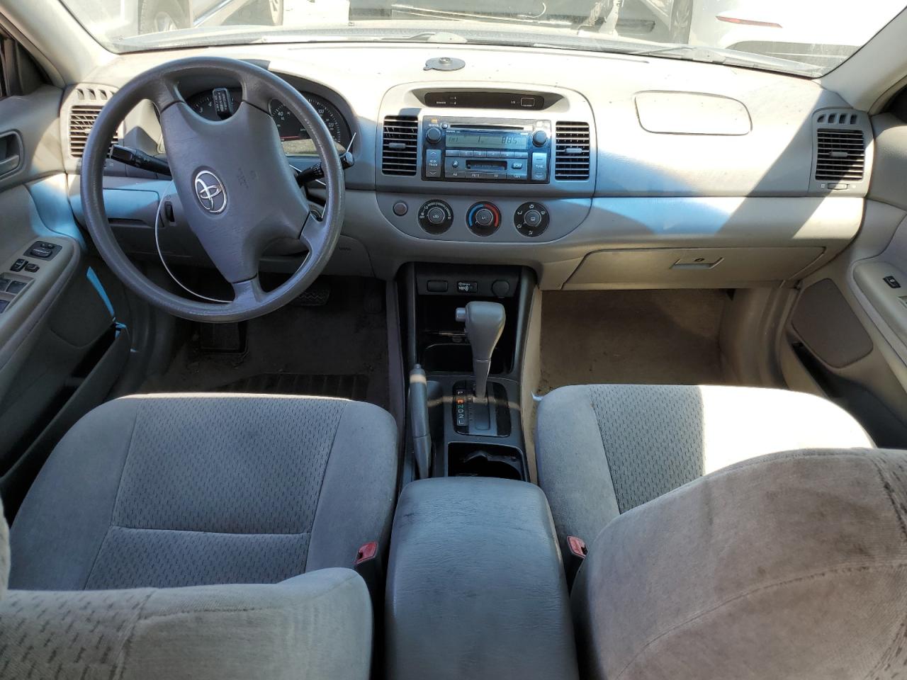 2004 Toyota Camry Le VIN: 4T1BE30K94U312549 Lot: 63235334