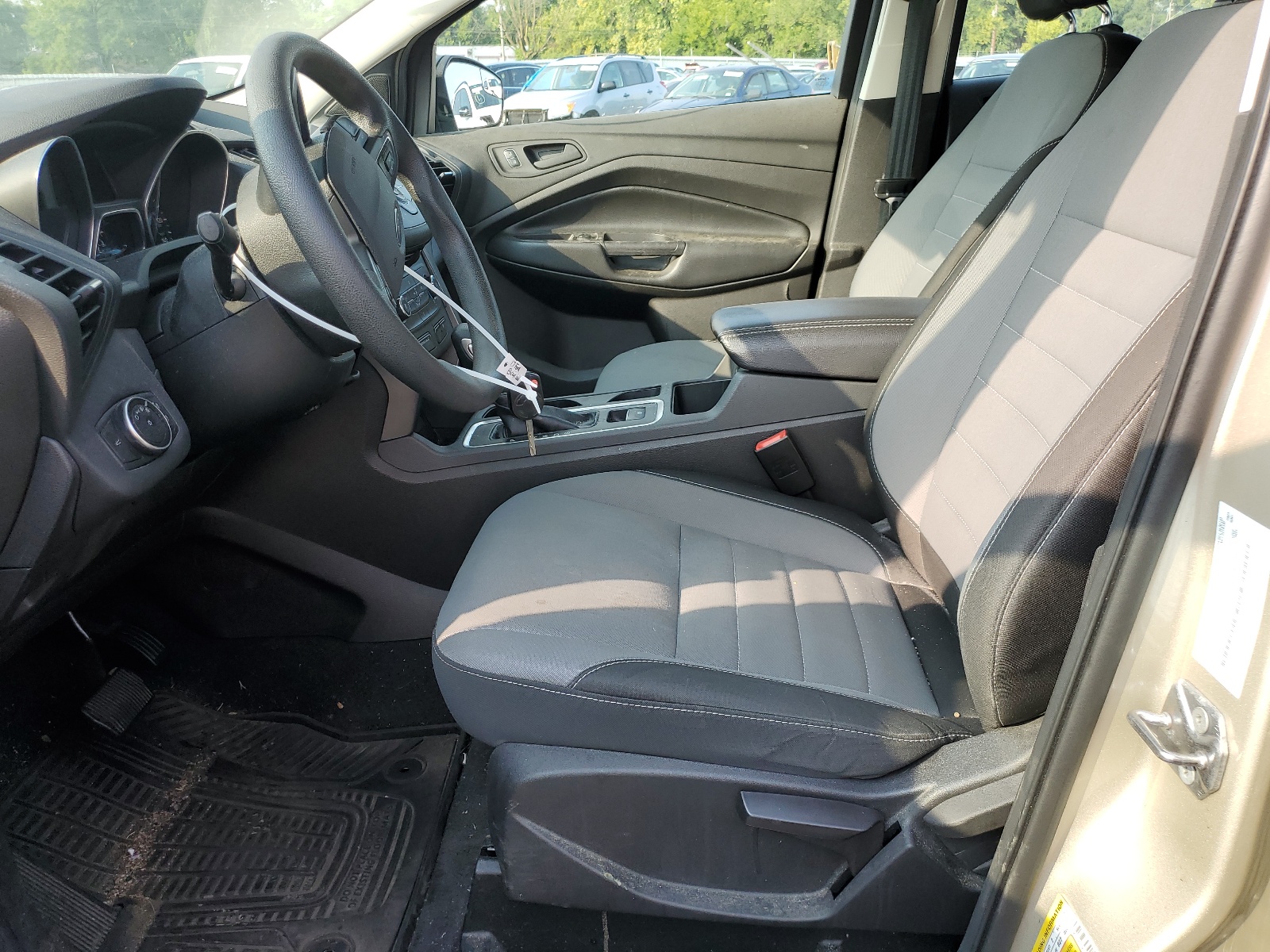 1FMCU0F75HUC47018 2017 Ford Escape S