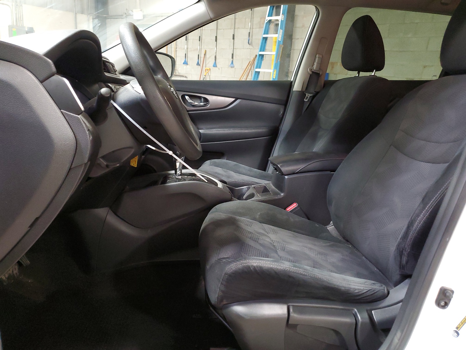 5N1AT2MVXFC832509 2015 Nissan Rogue S