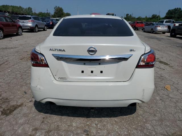  NISSAN ALTIMA 2015 Biały