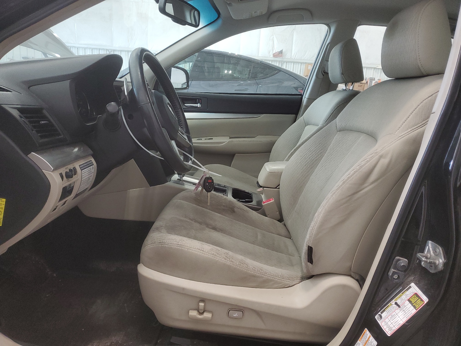 4S3BMCC69B3216963 2011 Subaru Legacy 2.5I Premium