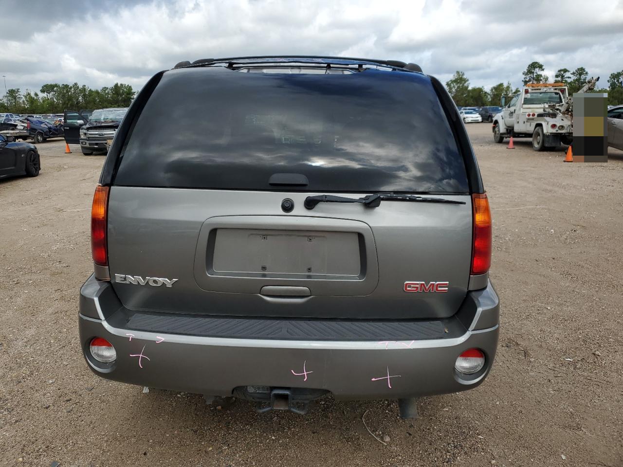 2005 GMC Envoy VIN: 1GKDS13S852258796 Lot: 64200694