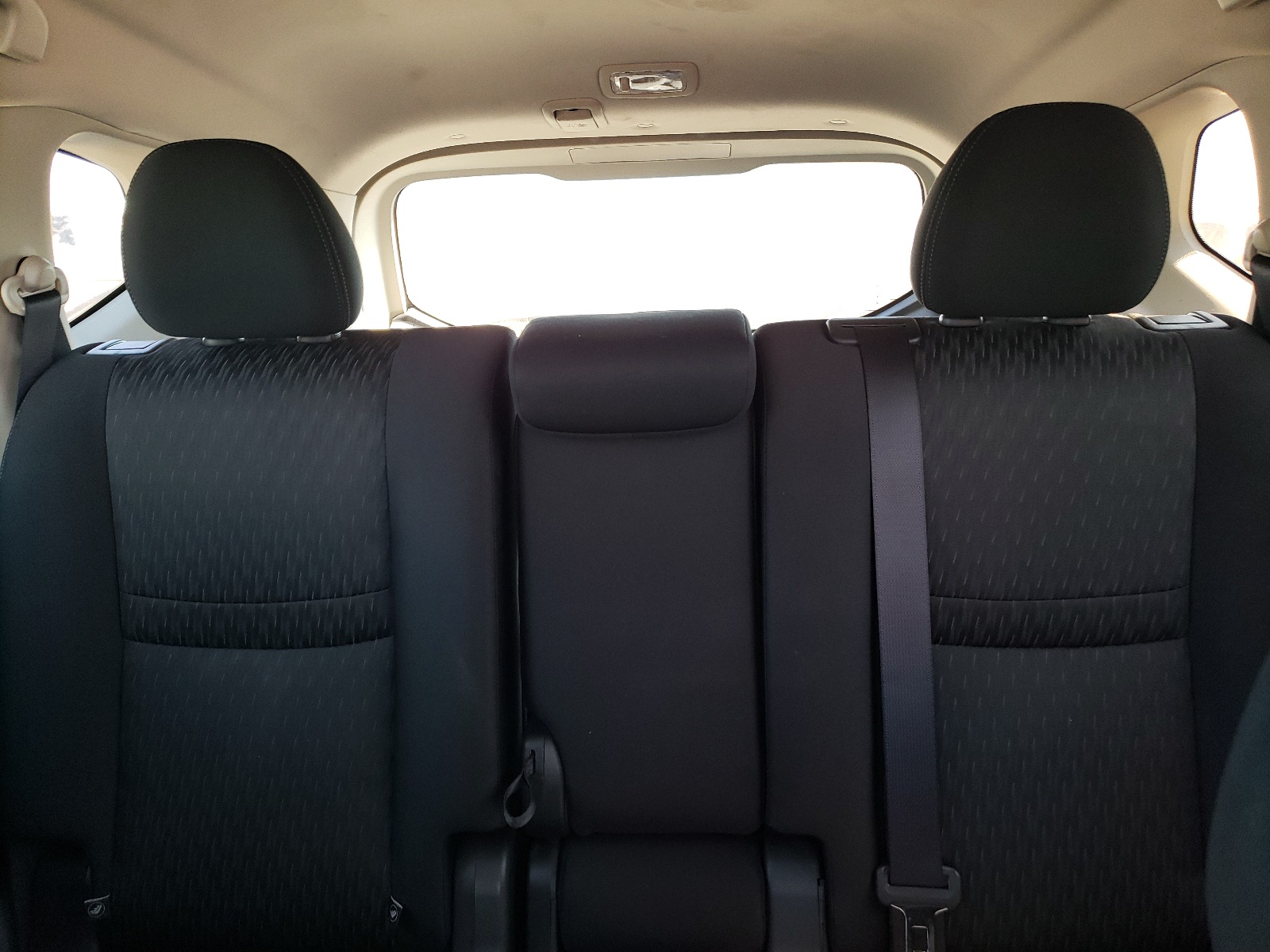 JN8AT2MT1KW504119 2019 Nissan Rogue S