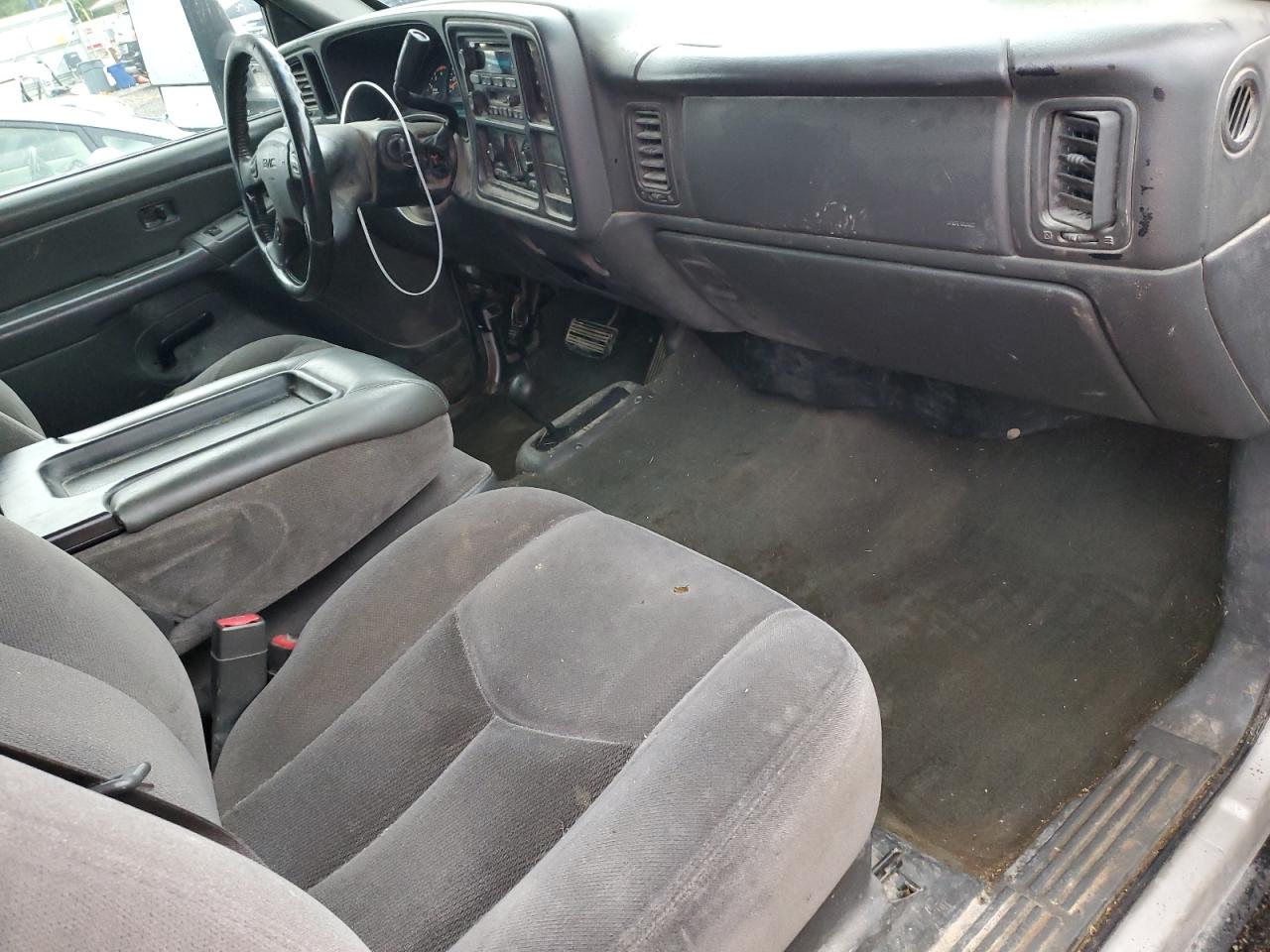 2005 GMC Sierra K2500 Heavy Duty VIN: 1GTHK29235E101329 Lot: 63914464