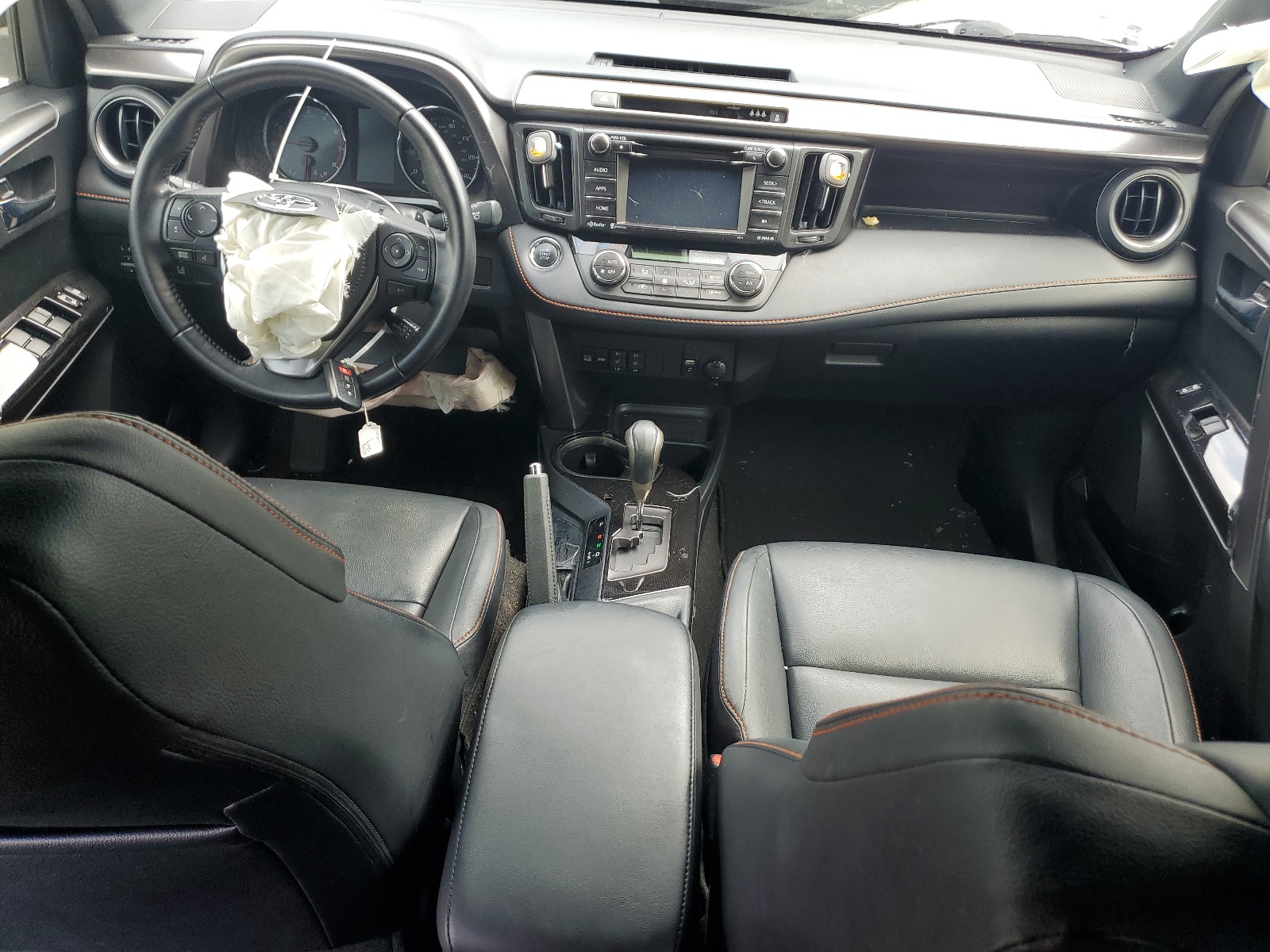 JTMNFREV5HJ702432 2017 Toyota Rav4 Se