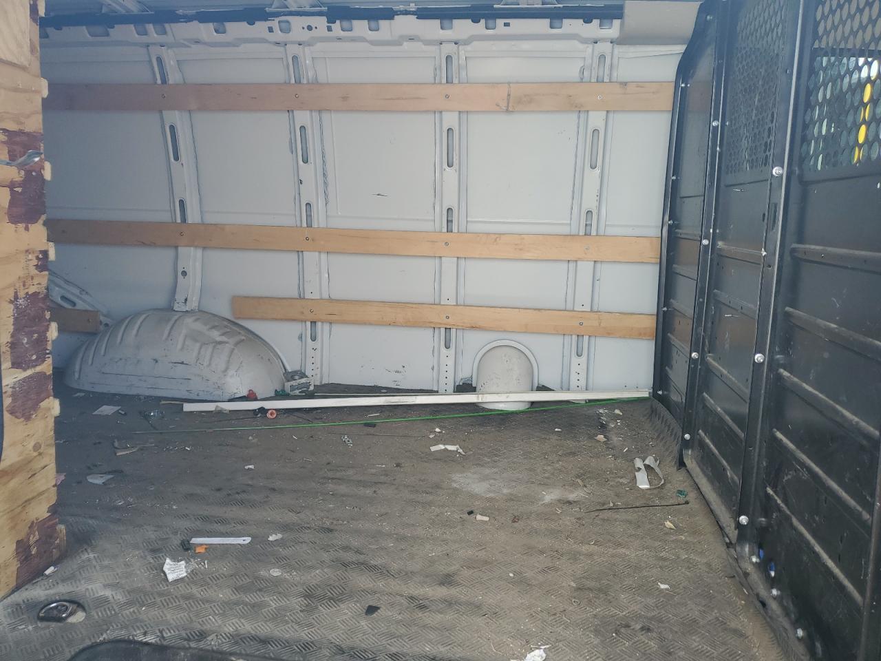 2019 Chevrolet Express G2500 VIN: 1GCWGAFG9K1320379 Lot: 62401184