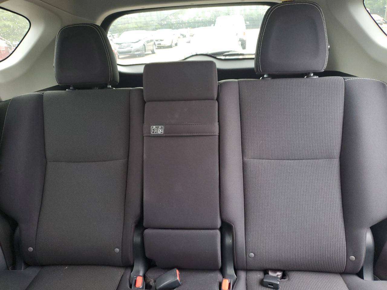 2017 Toyota Rav4 Hv Le VIN: JTMRJREV7HD083900 Lot: 64172334