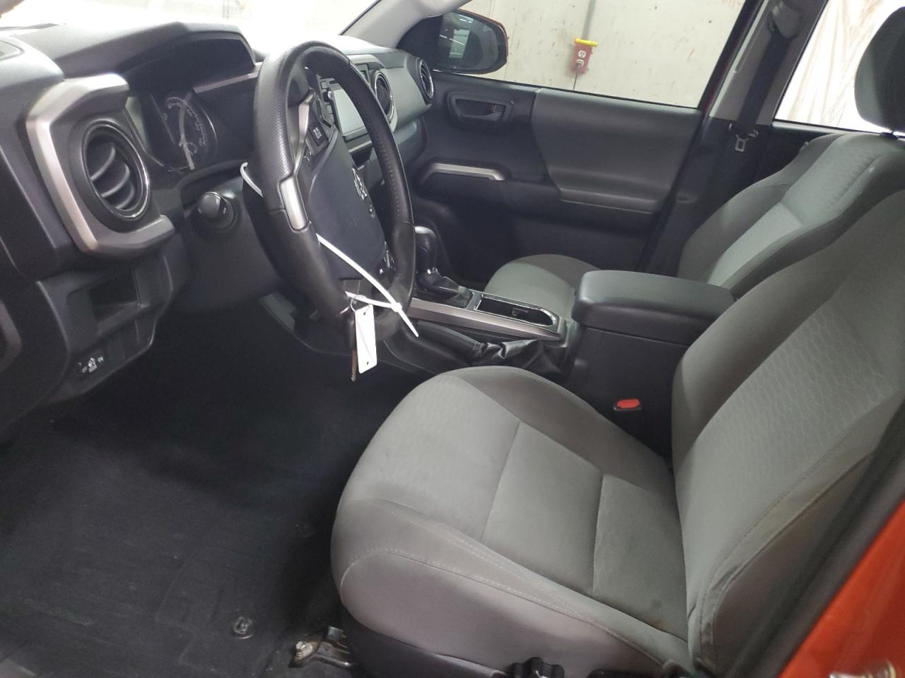 2017 Toyota Tacoma Double Cab VIN: 5TFAX5GN4HX094143 Lot: 65455994