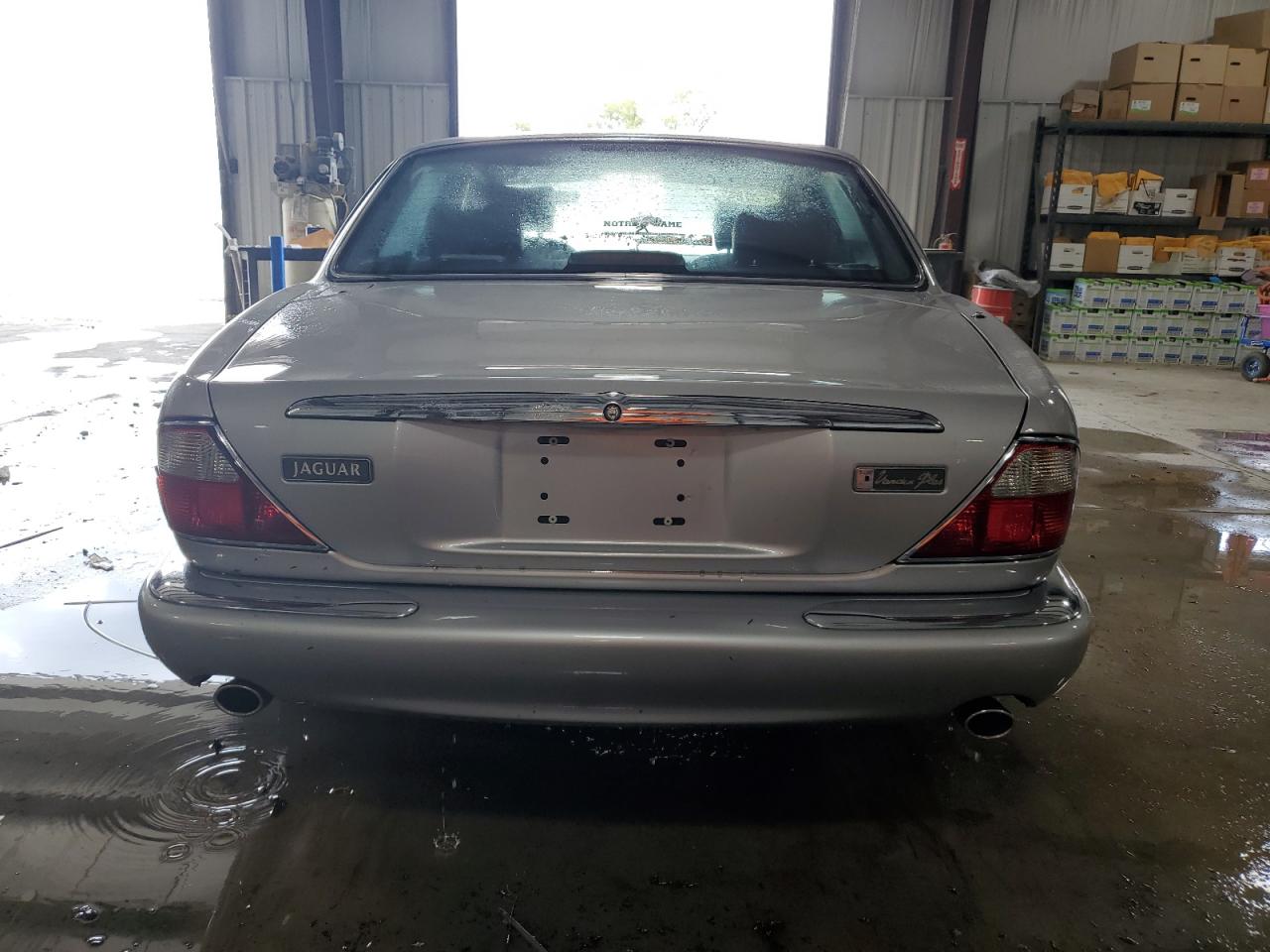2001 Jaguar Xj8 VIN: SAJDA14C4YLF14960 Lot: 63613344