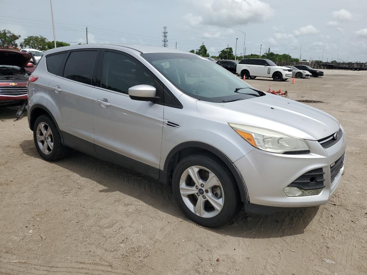 VIN 1FMCU9GX9EUA53588 2014 FORD ESCAPE no.4