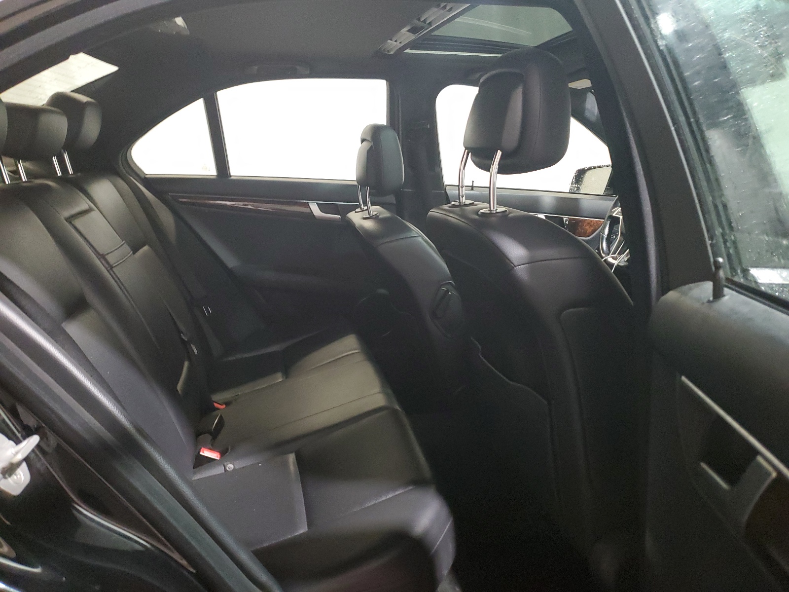 WDDGF8AB7DR276002 2013 Mercedes-Benz C 300 4Matic