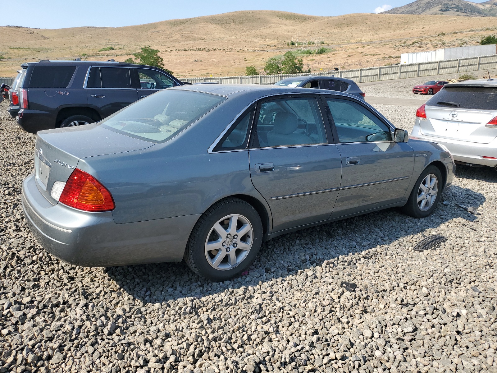 4T1BF28B31U123905 2001 Toyota Avalon Xl