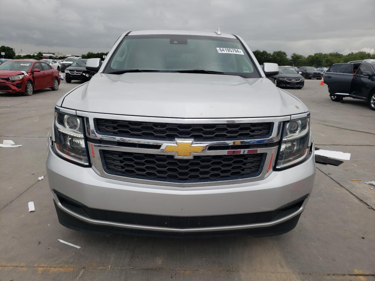 1GNSCHKC3JR389677 2018 Chevrolet Suburban C1500 Lt