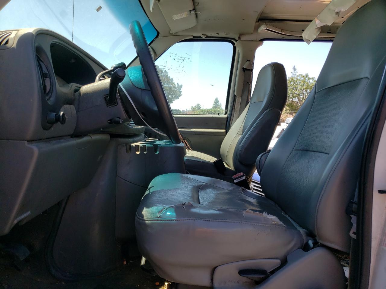 2004 Ford Econoline E350 Super Duty Van VIN: 1FTSE34S04HB53394 Lot: 60668554