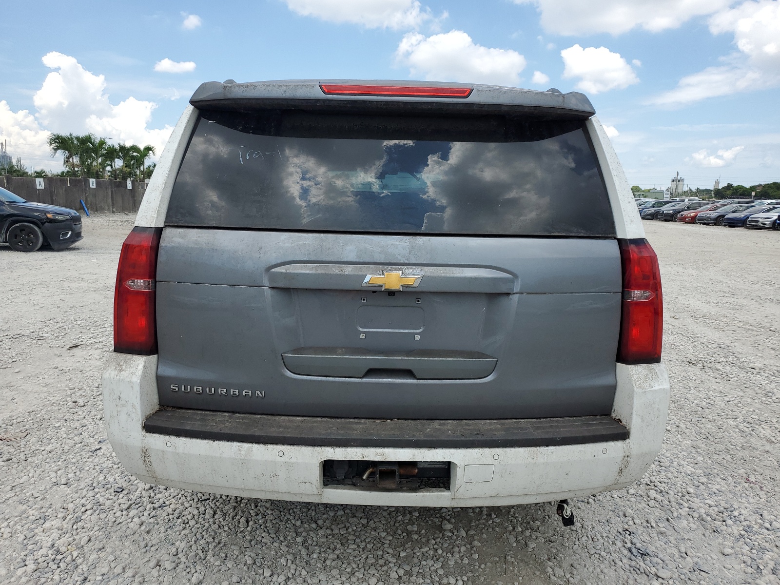 1GNSCGEC6HR238901 2017 Chevrolet Suburban C1500 Ls