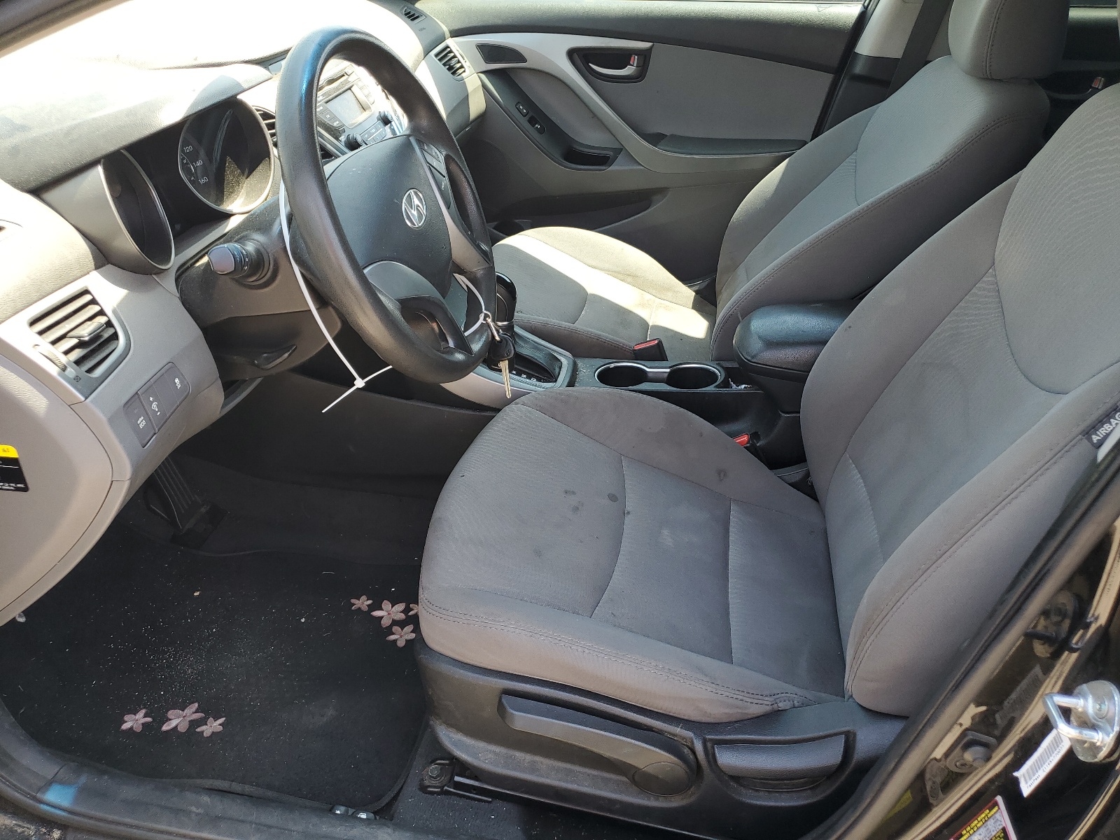 2016 Hyundai Elantra Se vin: 5NPDH4AE7GH709176