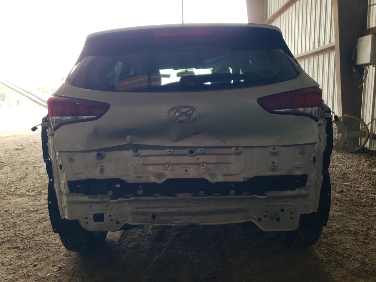 KM8J33A40HU511318 2017 Hyundai Tucson Limited