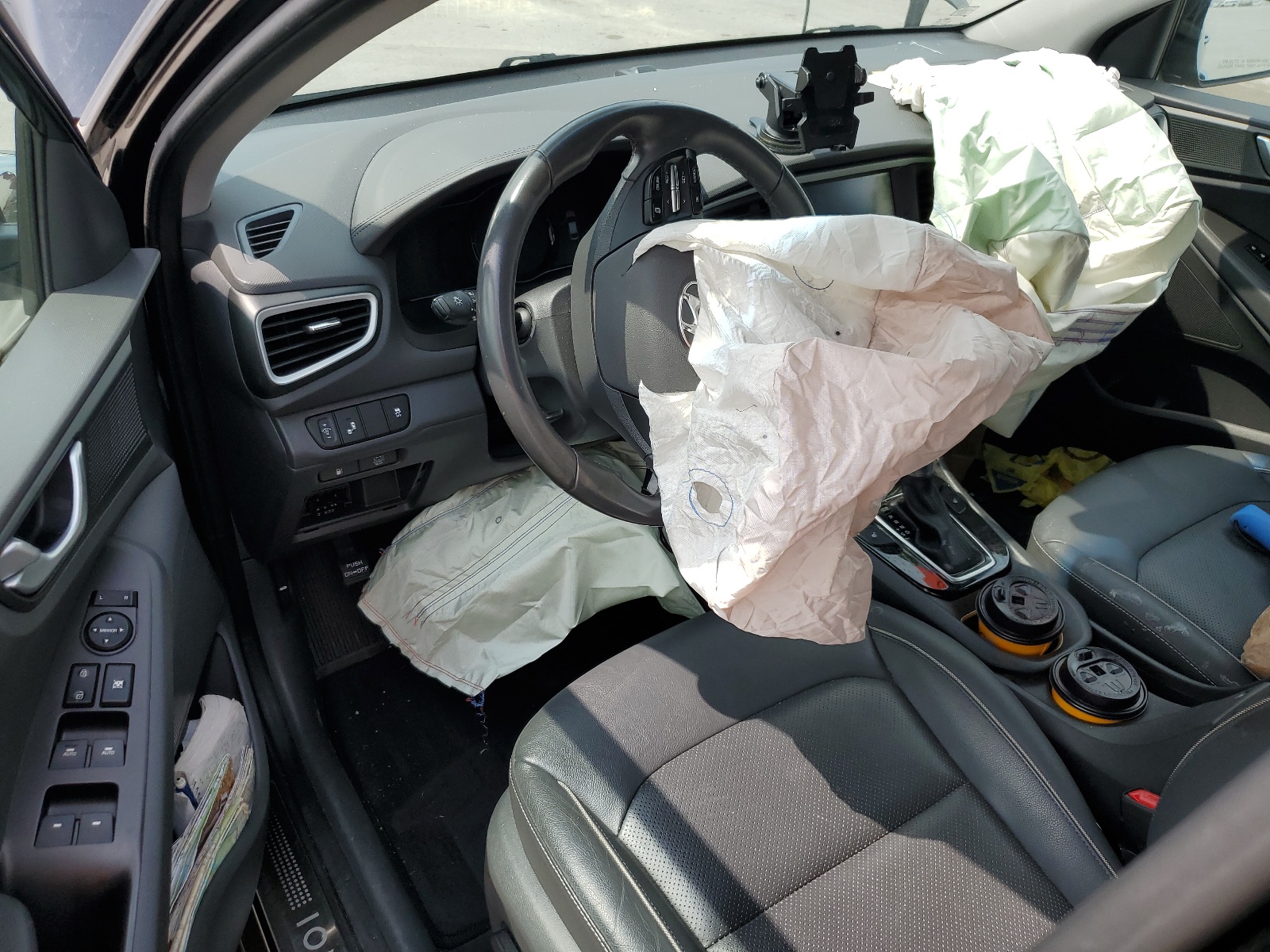 KMHC85LC0HU028972 2017 Hyundai Ioniq Limited