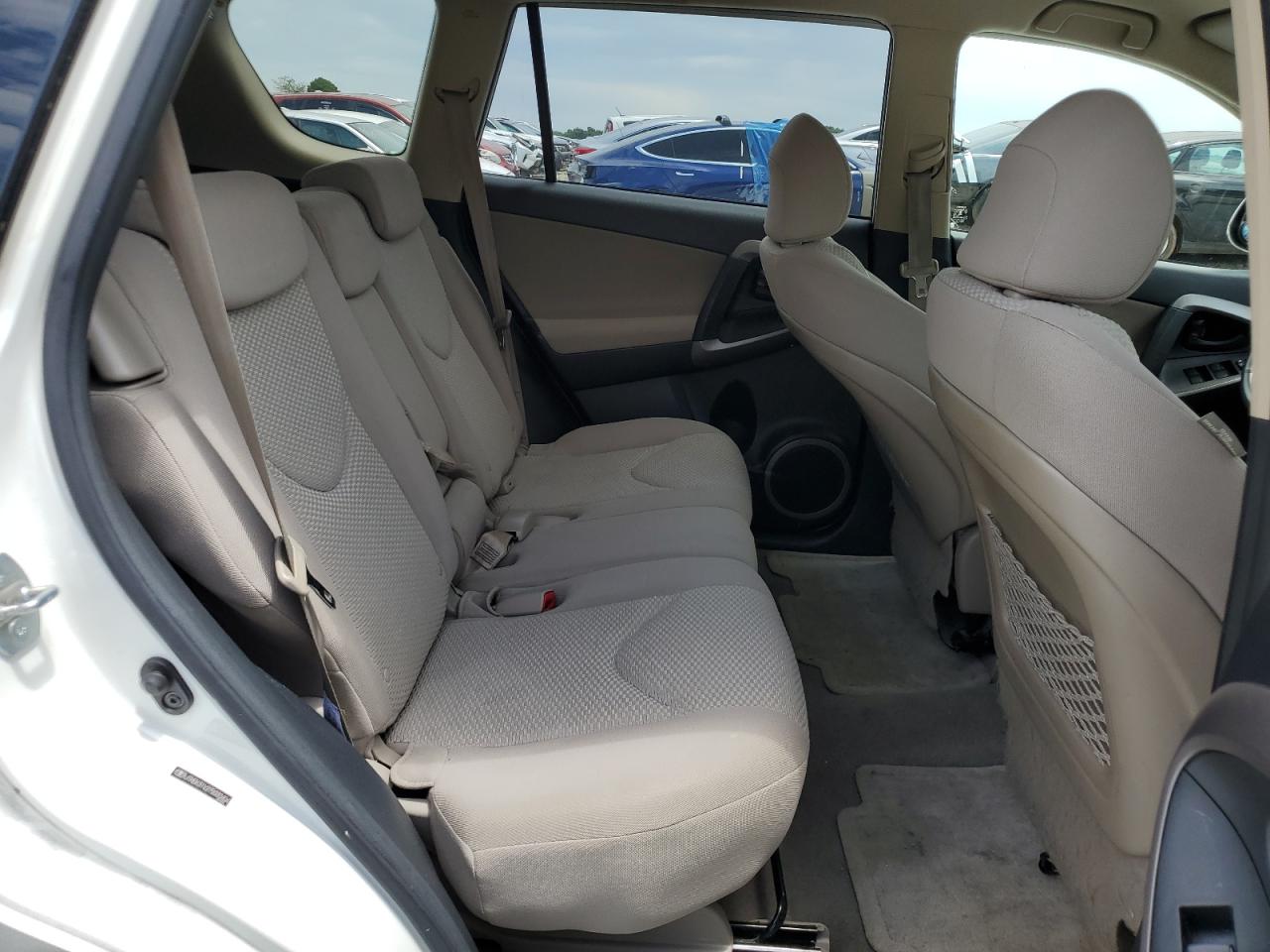 2007 Toyota Rav4 Limited VIN: JTMBK31V275030404 Lot: 63624694