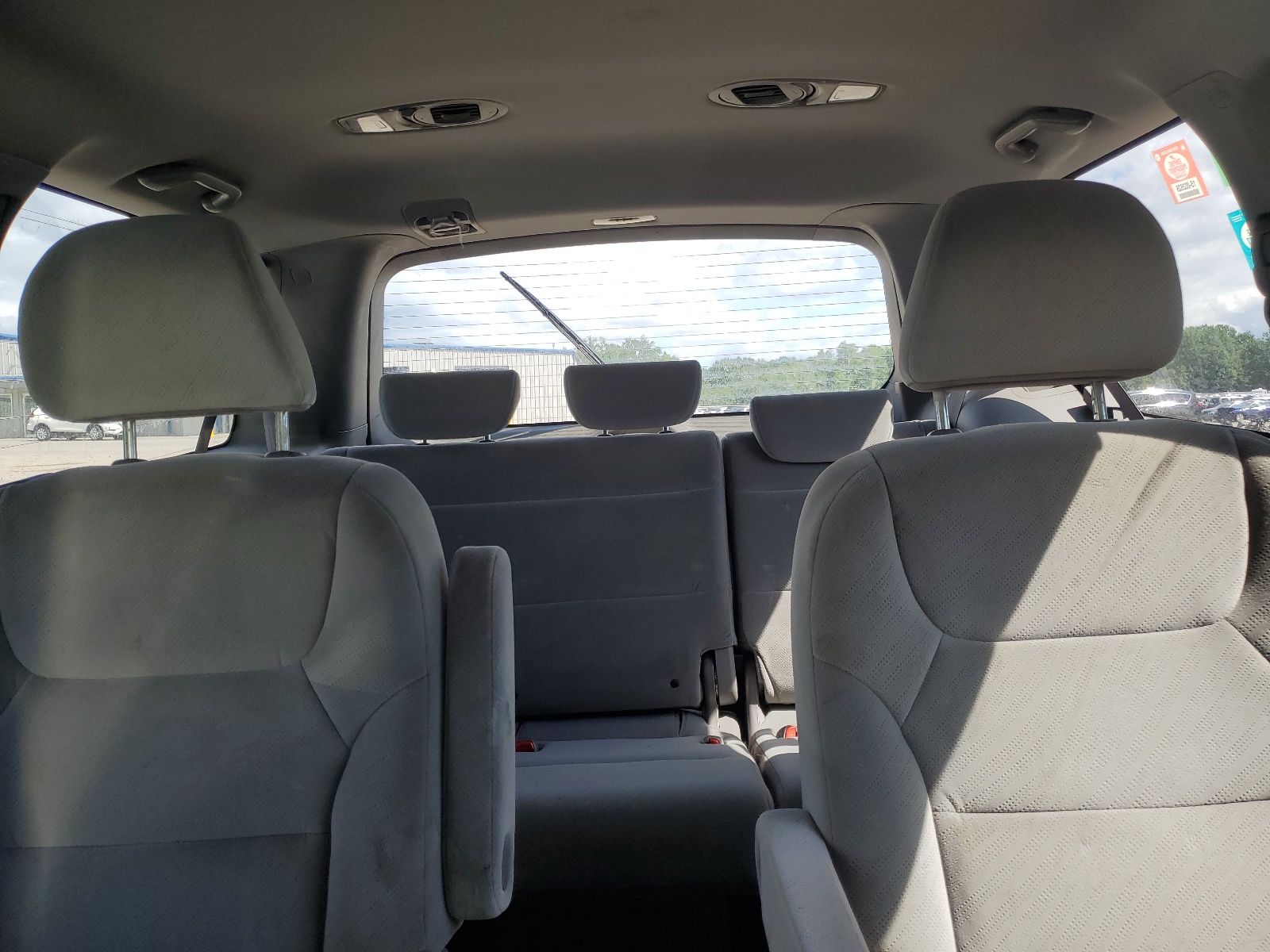 5FNRL3H20AB087892 2010 Honda Odyssey Lx