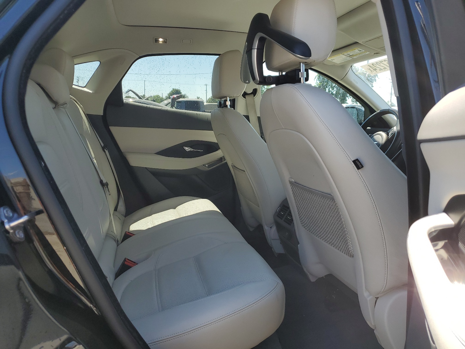 SADFJ2FX1K1Z63014 2019 Jaguar E-Pace S