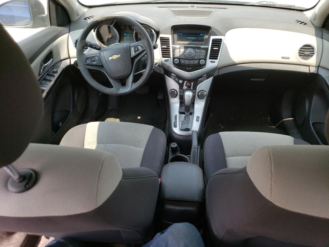 2013 Chevrolet Cruze - Image 8